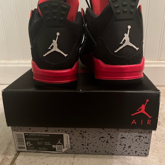 Red thunder Jordan 4s - Picture 4 of 5